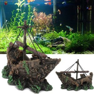 1pcs 13*5*10cm Artificial Pirate Boat Aquarium Ornaments Fish Tank Landscaping Aquatic Pet Shelter Home Living Room Decoration